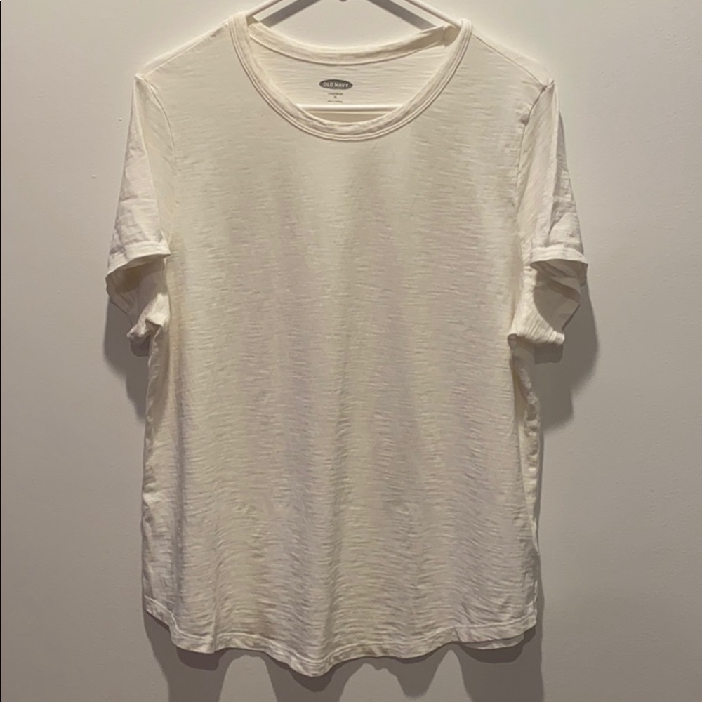 OLD NAVY T-shirt
